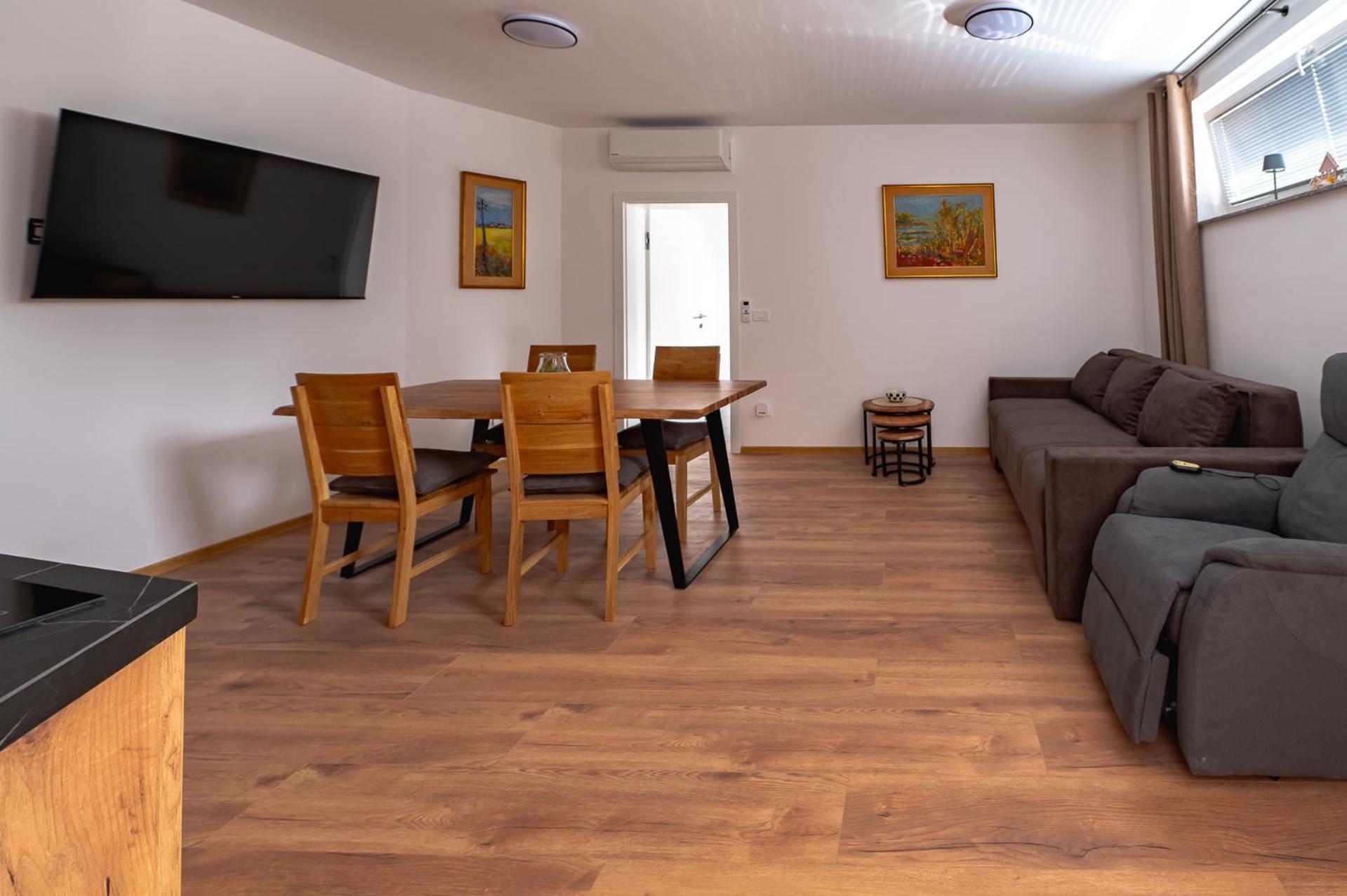 Apartments Luxury Ad Jesenice Kültér fotó